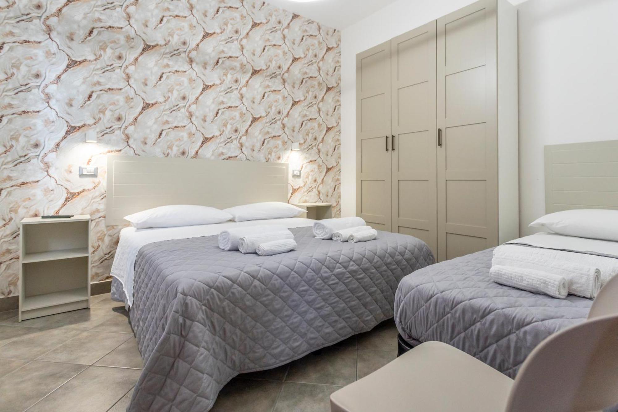 Residence Rimini Relax Bagian luar foto